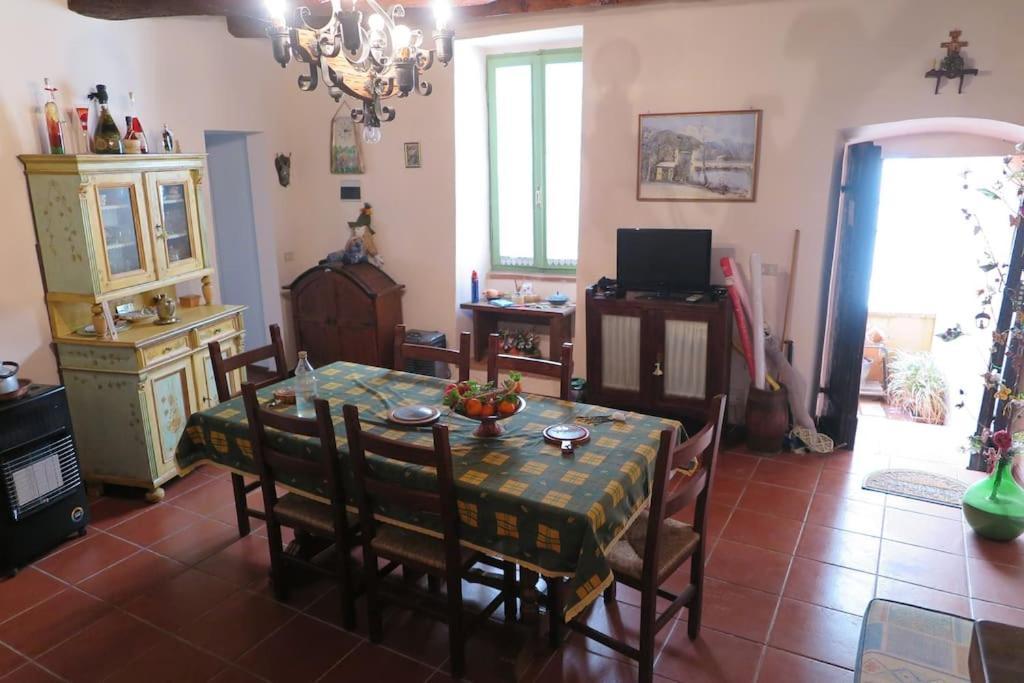 L'Oasi Di Pace Villa Pale Luaran gambar